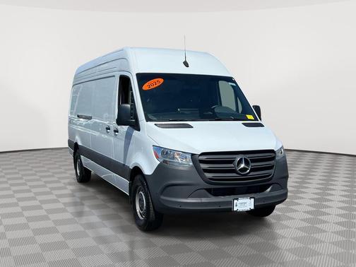 Arctic White 2025 Mercedes-Benz Sprinter 2500 High Roof