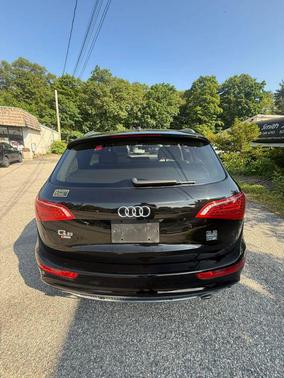 Black 2012 Audi Q5 3.2 Premium Plus