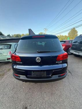 2014 Volkswagen Tiguan 2.0T SE 4MOTION