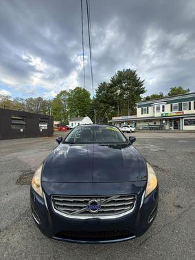 Caspian Blue Metallic 2012 Volvo S60 T5
