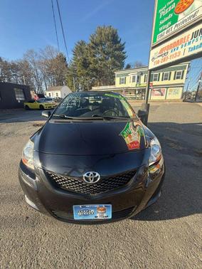 2011 Toyota Yaris Base