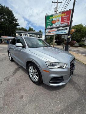 2017 Audi Q3 2.0T Premium