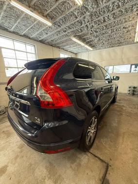 2015 Volvo XC60 T6 Premier Plus