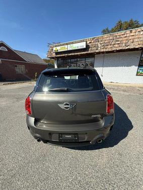 2011 MINI Cooper S Countryman Base