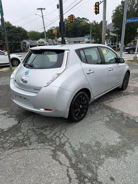 Brilliant Silver 2017 Nissan Leaf S