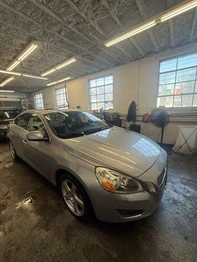 2013 Volvo S60 T5