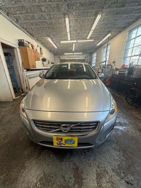 2013 Volvo S60 T5