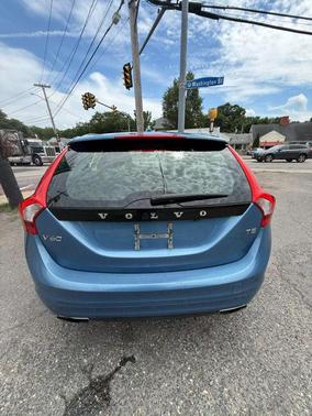 2016 Volvo V60 T5 Drive-E Platinum