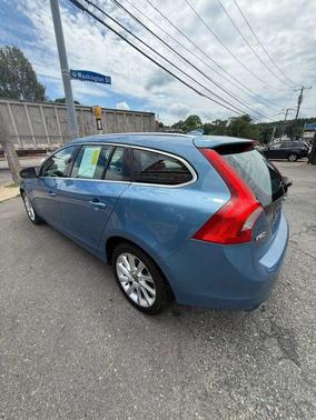 2016 Volvo V60 T5 Drive-E Platinum