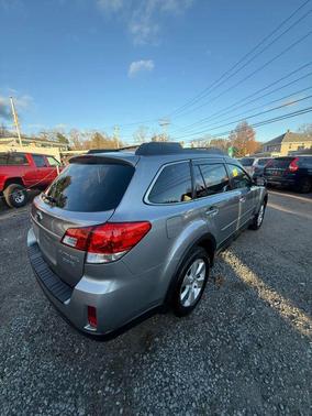 2011 Subaru Outback 3.6 R Premium