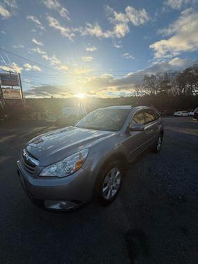 2011 Subaru Outback 3.6 R Premium