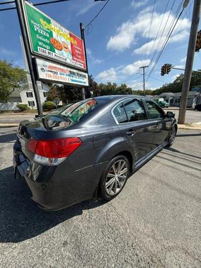 2013 Subaru Legacy Sport