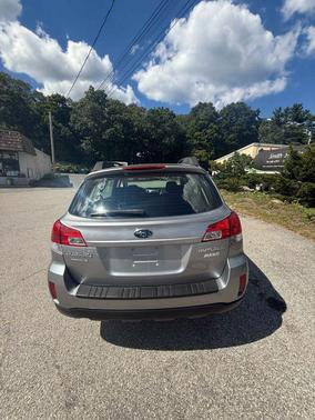 2011 Subaru Outback 2.5i