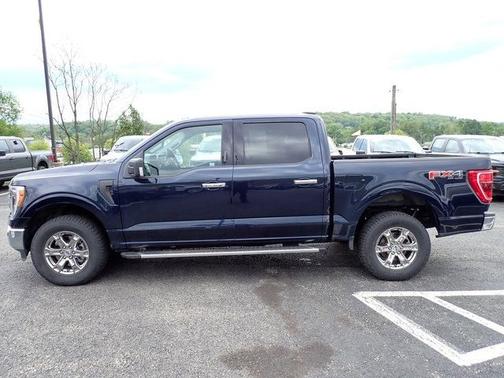 ANTIMATTER BLUE METALLIC 2022 Ford F-150 XLT