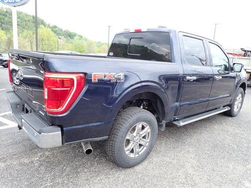 ANTIMATTER BLUE METALLIC 2022 Ford F-150 XLT