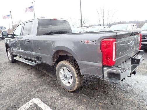 CARBONIZED GRAY 2025 Ford F-250 XLT