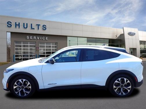 2024 Ford Mustang Mach-E SELECT