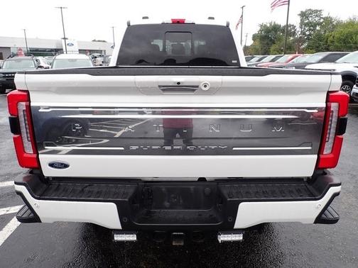 2024 Ford F-350 PLATINUM