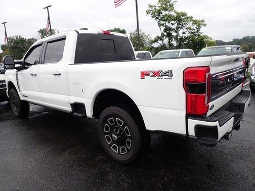 2024 Ford F-350 PLATINUM