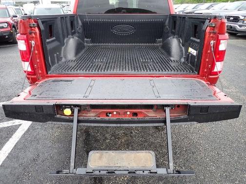 HOT PEPPER RED MET TINTD CC 2023 Ford F-150 XL