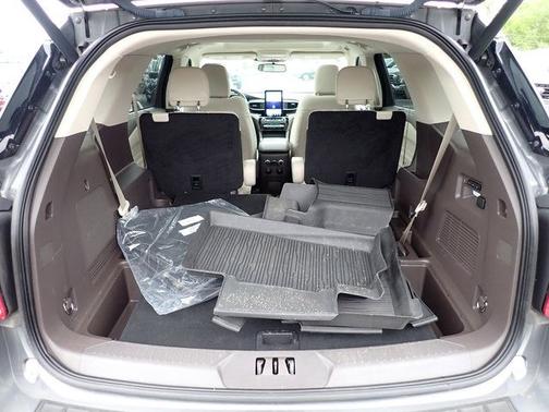 CARBONIZED GRAY METALLIC 2022 Ford Explorer PLATINUM