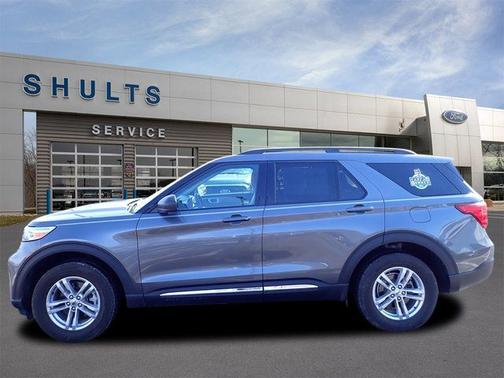 CARBONIZED GRAY METALLIC 2023 Ford Explorer XLT