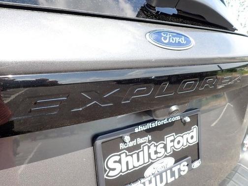CARBONIZED GRAY METALLIC 2023 Ford Explorer ST