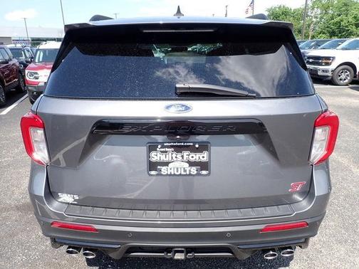 CARBONIZED GRAY METALLIC 2023 Ford Explorer ST