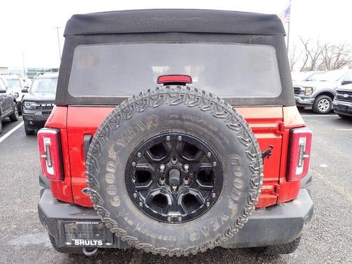 HOT PEPPER RED MET TINT CC 2024 Ford Bronco WILDTRAK