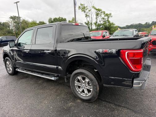 AGATE BLACK METALLIC 2023 Ford F-150 XLT