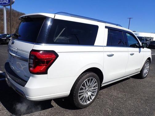 2023 Ford Expedition PLATINUM