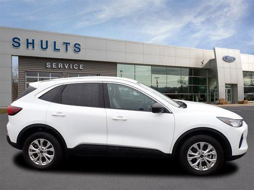 OXFORD WHITE 2023 Ford Escape ACTIVE