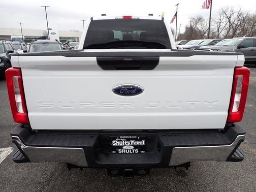 OXFORD WHITE 2025 Ford F-250 XLT