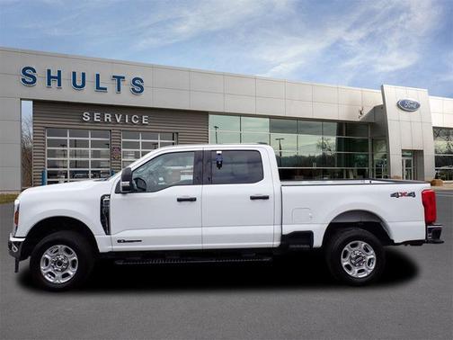 OXFORD WHITE 2025 Ford F-250 XLT