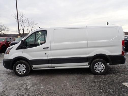 2024 Ford Transit-250 BASE
