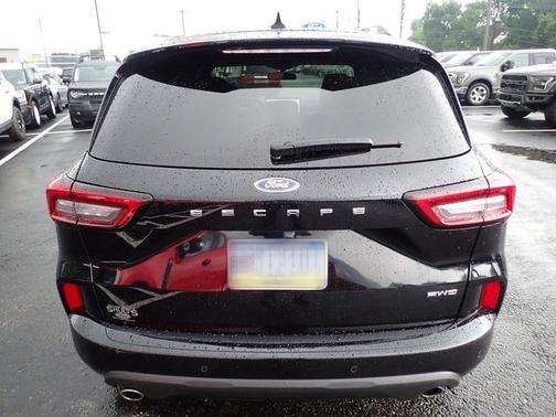 2024 Ford Escape ST-LINE SELECT