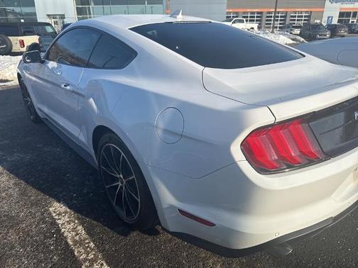 2021 Ford Mustang ECOBOOST