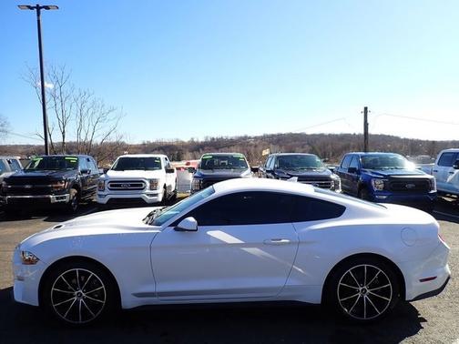 2021 Ford Mustang ECOBOOST