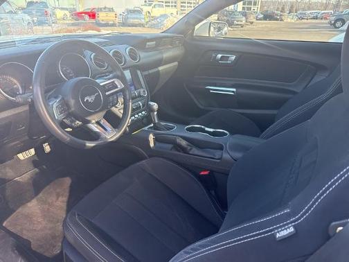 2021 Ford Mustang ECOBOOST