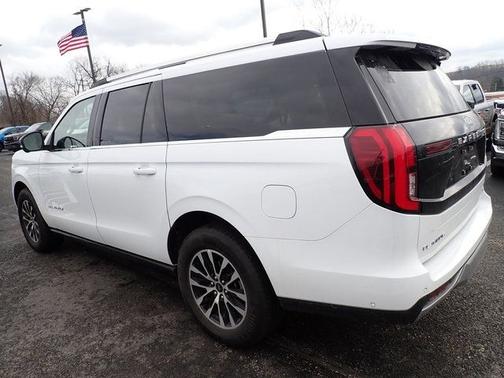 OXFORD WHITE 2025 Ford Expedition PLATINUM