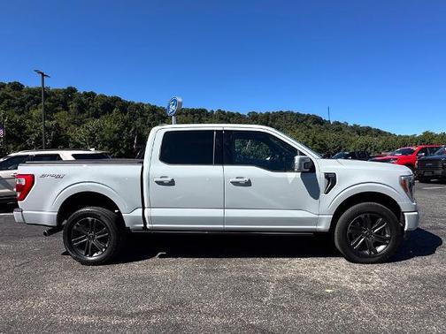 AVALANCHE 2023 Ford F-150 LARIAT