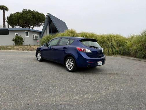 Indigo Lights Mica 2013 Mazda Mazda3 i Touring