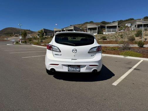 Crystal White Pearl Mica 2011 Mazda Mazda3 s Sport