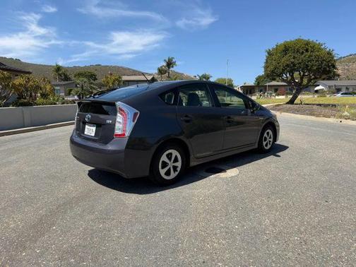 Gray 2013 Toyota Prius Three