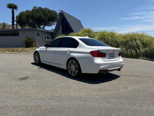 White 2013 BMW 335 i