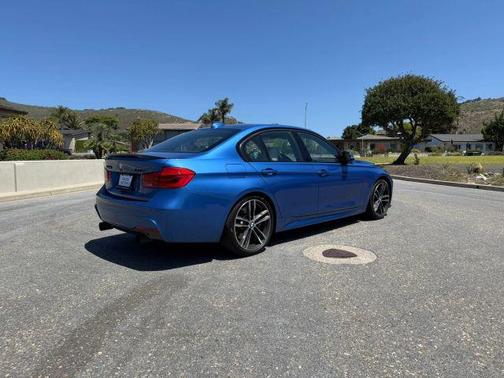 Blue 2018 BMW 340 i