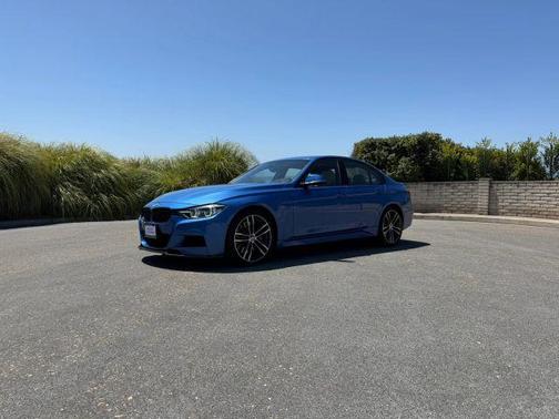 Blue 2018 BMW 340 i
