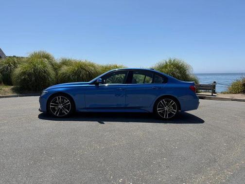 Blue 2018 BMW 340 i