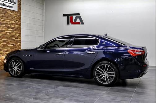 2019 Maserati Ghibli GranLusso