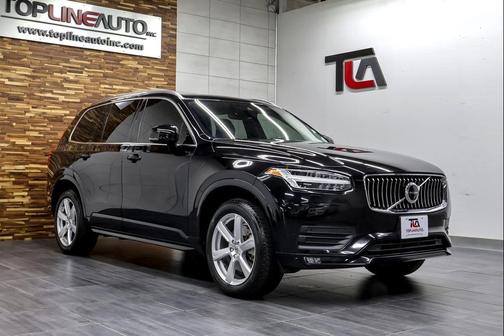2020 Volvo XC90 T6 Momentum